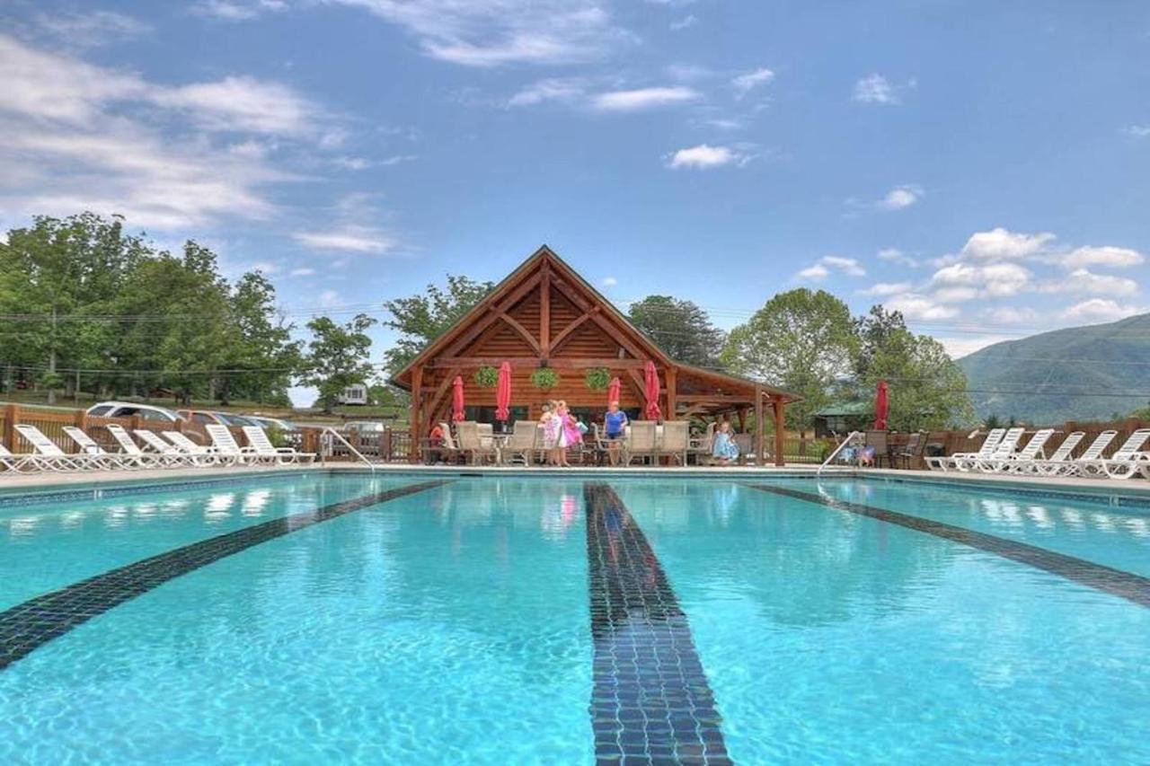 セバービル Misty Mountain Retreatヴィラ エクステリア 写真