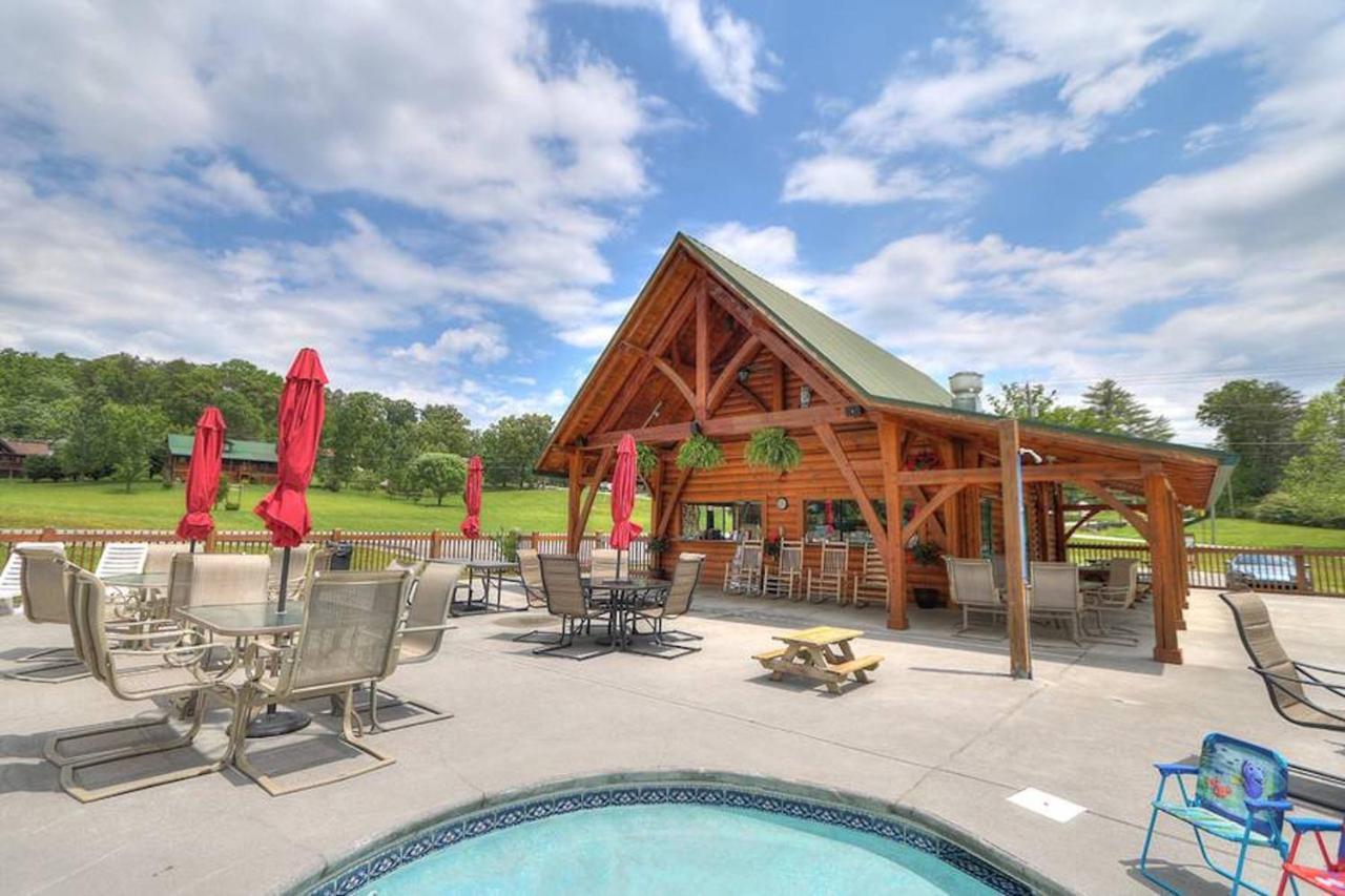 セバービル Misty Mountain Retreatヴィラ エクステリア 写真